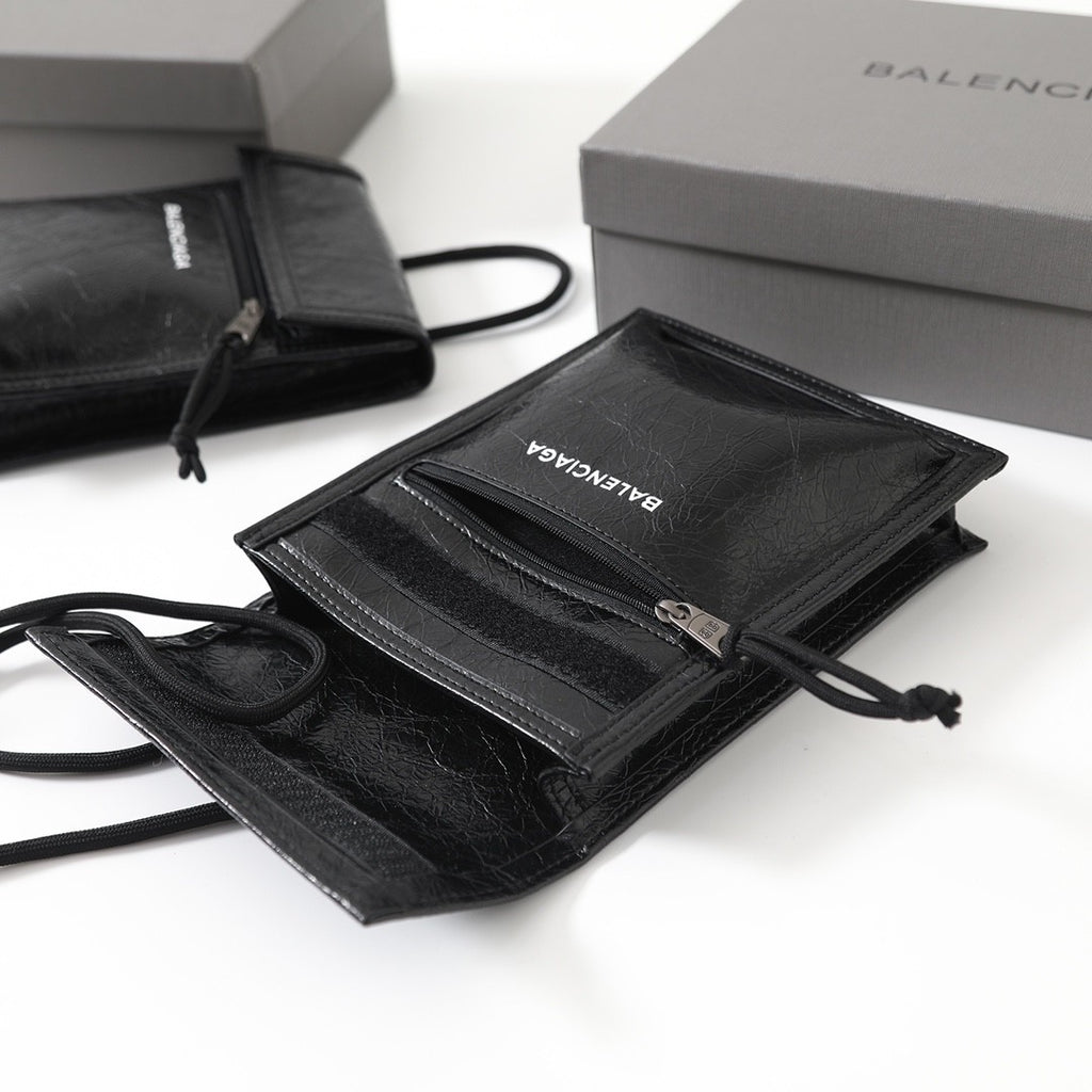 Balenciaga Men's And Women's New Oil Wax Leather Logo Phone Bag Messenger Bag Black Classic Color Mini Wallet Bags #195351