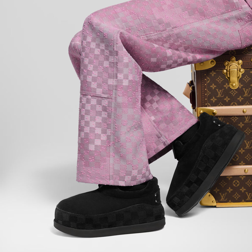 Louis Vuitton LV Yeti Slip On Men's And Women's Autumn/winter Printed Patchwork Round-toe Chunky Suede Fashionable Warm Boots Couples' Shoes #81454
