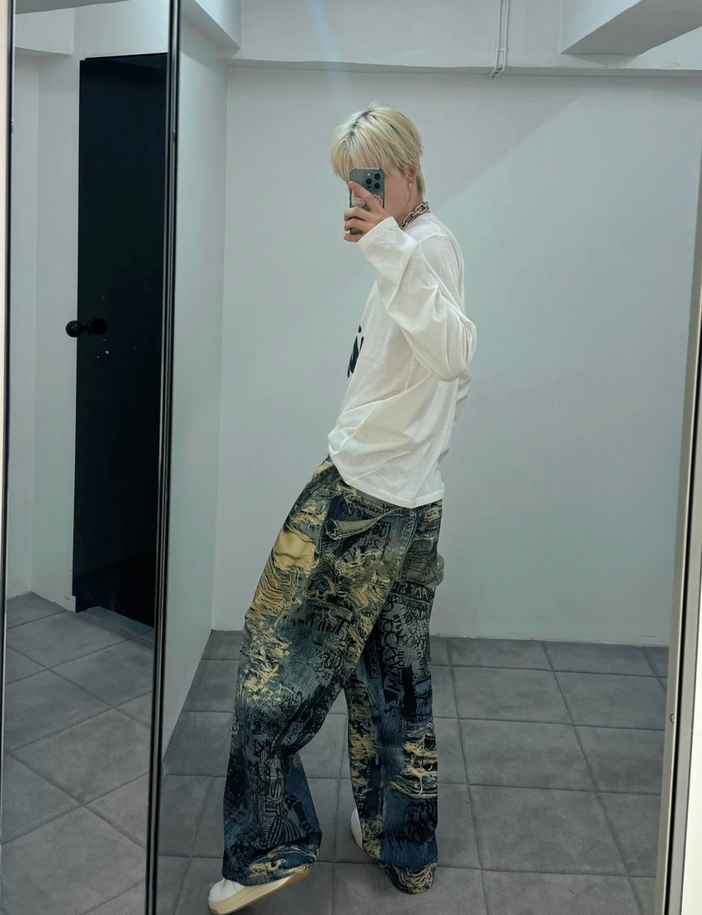 Acne Studios Men's Spring And Summer Ripped Graffiti Mise-en-scène Effect Print Denim Pants Super Loose Fit Jeans Fashion High Street Casual Blue Straight Trousers Ngvp #1186