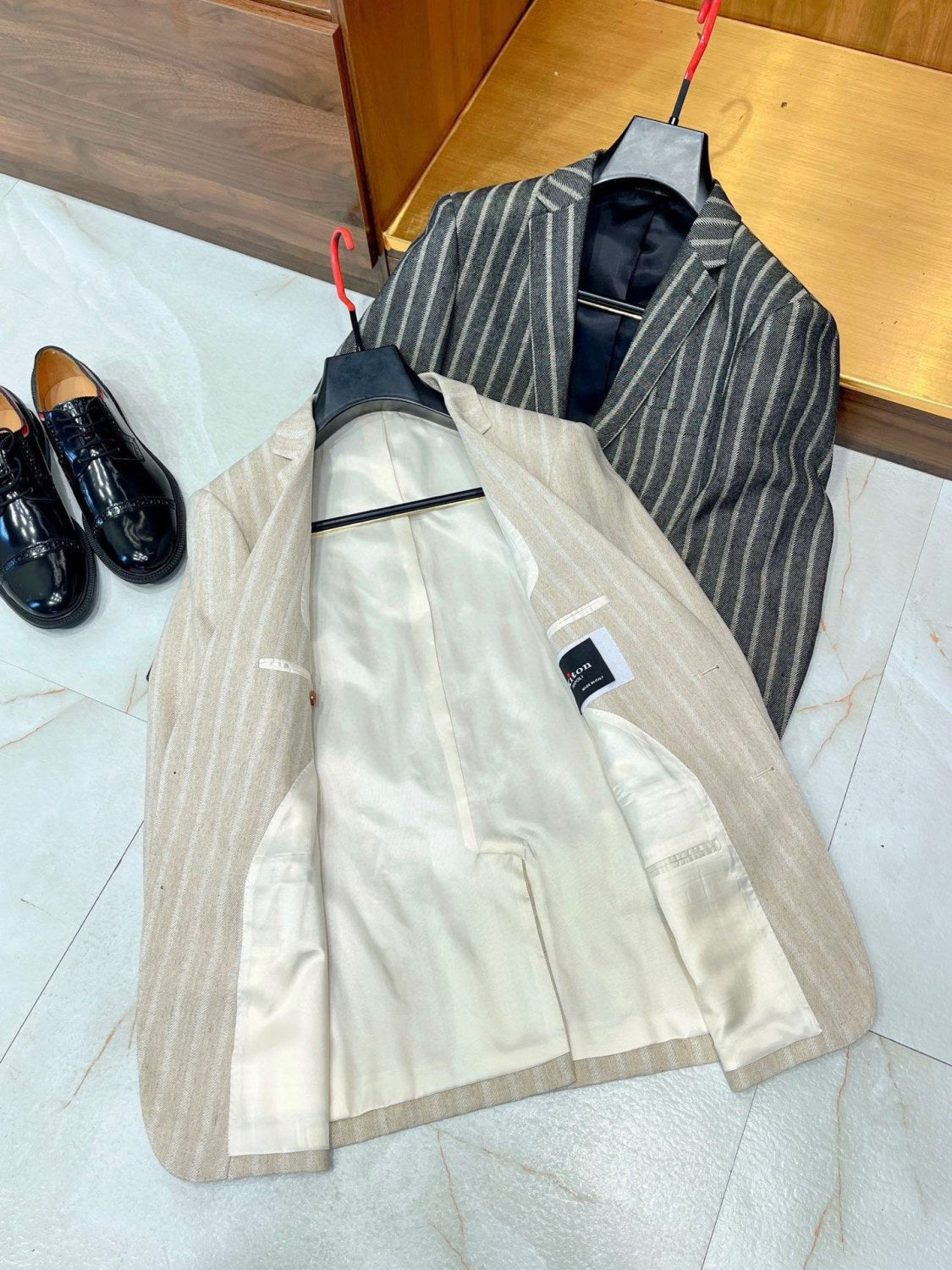 Kiton Men's Spring/Fall Striped Linen Solid-Color Lapel Single-Breasted Long-Sleeve Slim-Fit Blazer Jacket Ngvp #2394