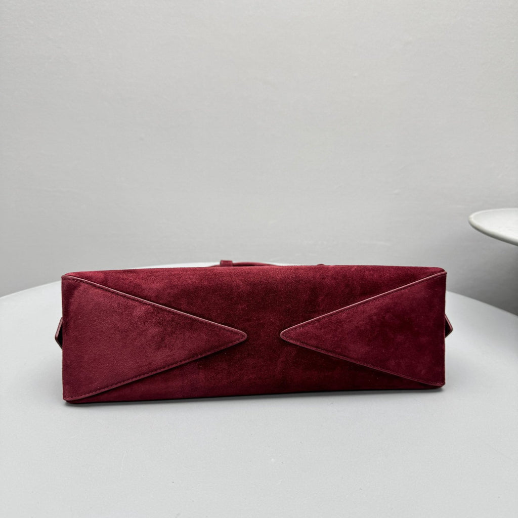 Alaïa Raspberry Le Teckel Medium Bag in Nubuck #320545