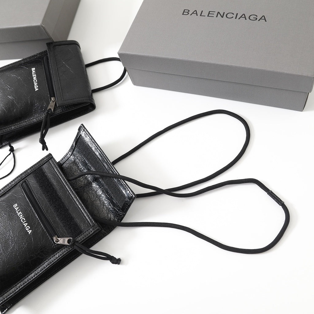 Balenciaga Men's And Women's New Oil Wax Leather Logo Phone Bag Messenger Bag Black Classic Color Mini Wallet Bags #195351