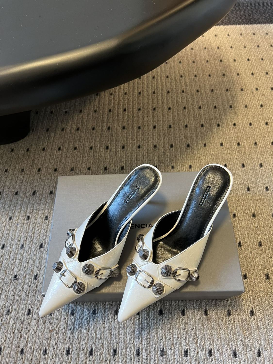 Balenciaga Cowhide Metal Buckle Rivets Pointed Toe Slippers Female External Wear High Heel Half Slippers Fine Heel 8.5cm Ngvp #1594