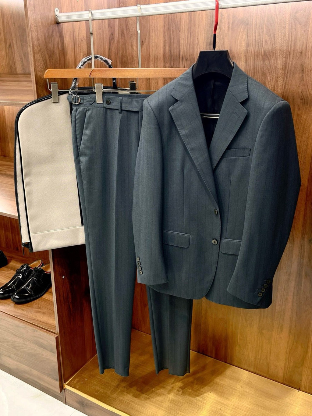 Louis Vuitton Men's Fall And Winter Business High-end Tide Wool Blazer Tops Wedding Suit Casual Pants Dark Stripe Suit Set Suit Set Ngvp #2442