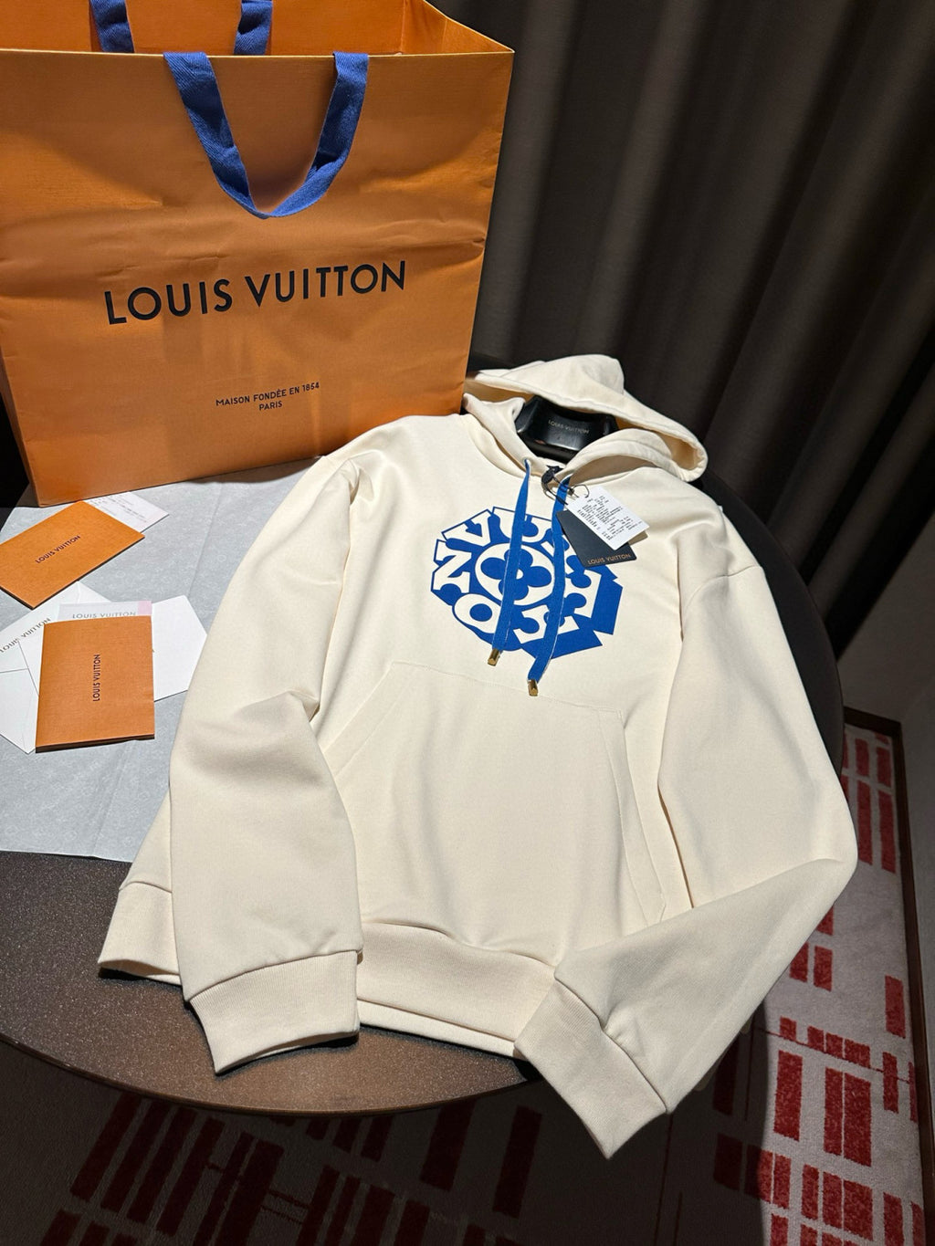 Louis Vuitton Vuitton Flower Pattern Print White Sweatshirt Fashion Trend Hooded Drawstring Men's Spring And Autumn Pullover Hoodie #81419