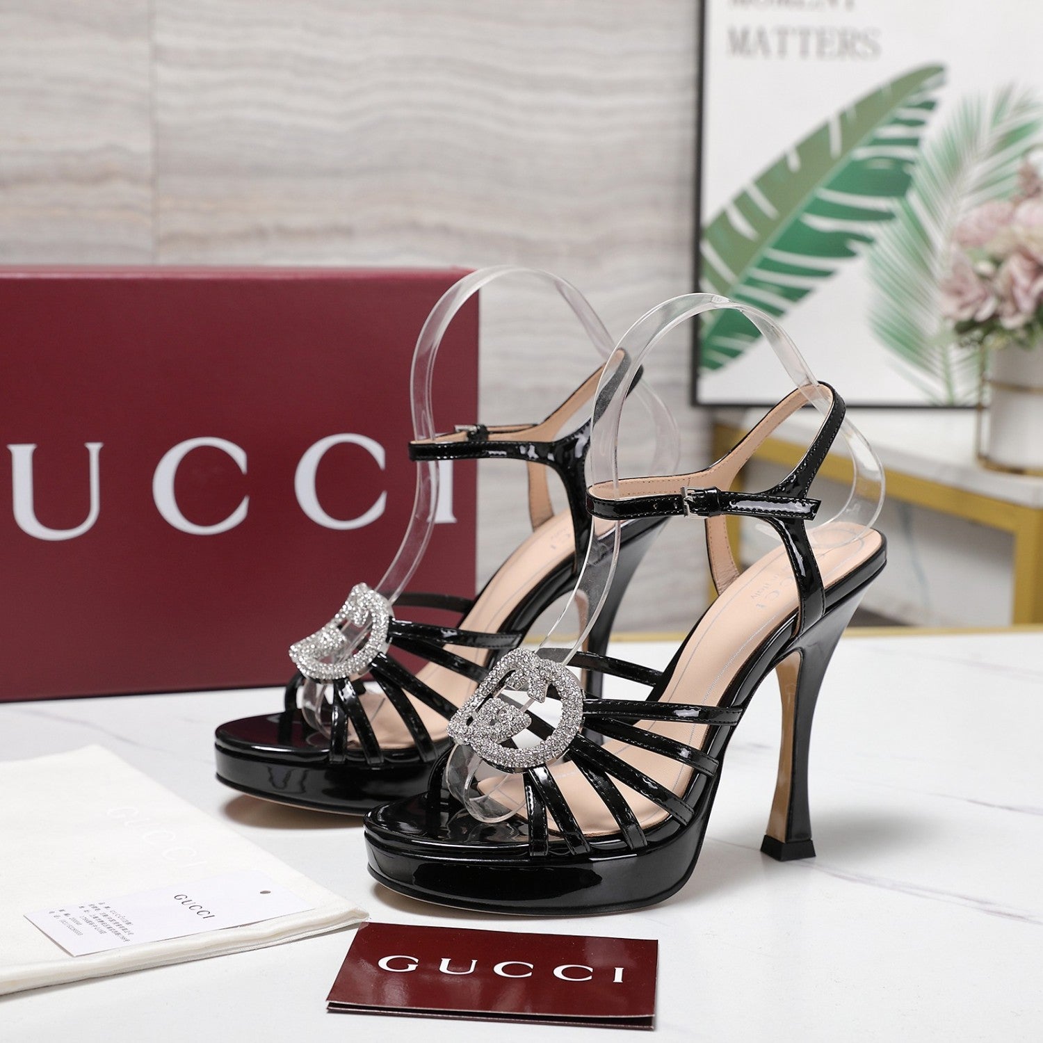GUCCI Women's Pump With Crystal Interlocking G in Black and Leather 12.5 CM#381122