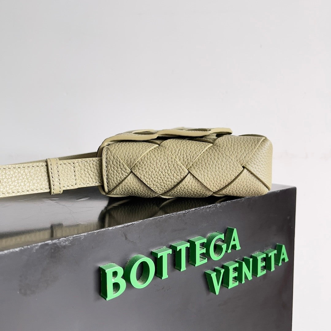 Bottega Veneta  Diago Women's And Men's Fashion Casual Leather Bag With Lychee Texture Magnetic Clasp And Braided Design Shoulder Bag And Crossbody Bag Bags 795637V4FV18803 #78344