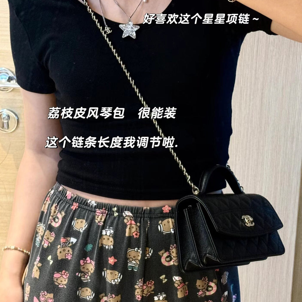 Chanel Chain Clutch Grain Embossed Calfskin With Gold Metal Logo Shoulder Crossbody Bag Fashion Temperament Pure Colour Spring Summer Bags AP4402Y #81133