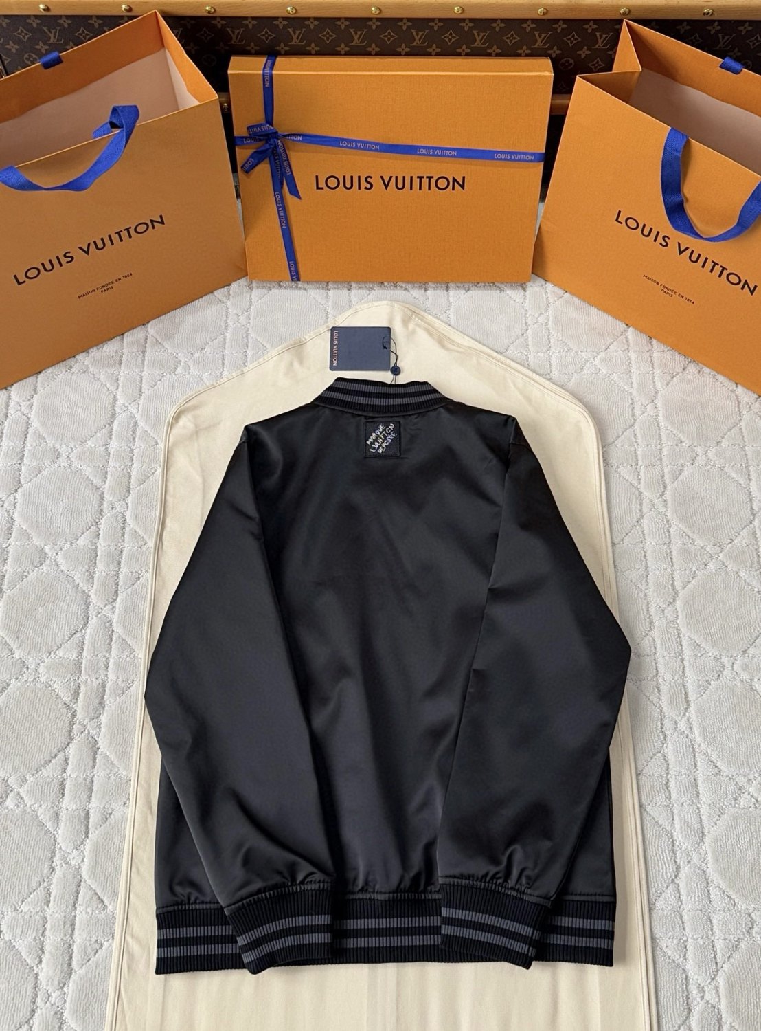 Louis Vuitton Men's Spring And Fall Beaded Embroidery Logo Letters Stand Up Collar Single Breasted Long Sleeved Jacket #76178