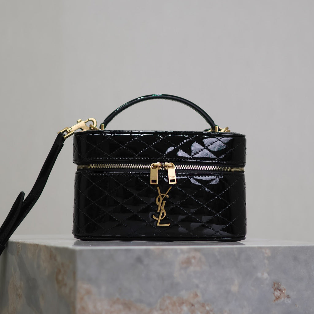 SAINT LAURENT GABY VANITY BAG Ladies Solid Color Detachable Adjustable Shoulder Strap Lambskin Shoulder Handbag Cosmetic Bag #76574