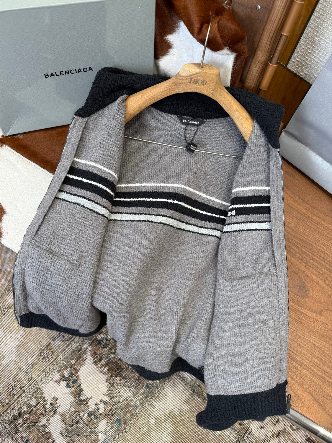Balenciaga Men's Fluffy Zip-up Hoodie Grey Black White #335469