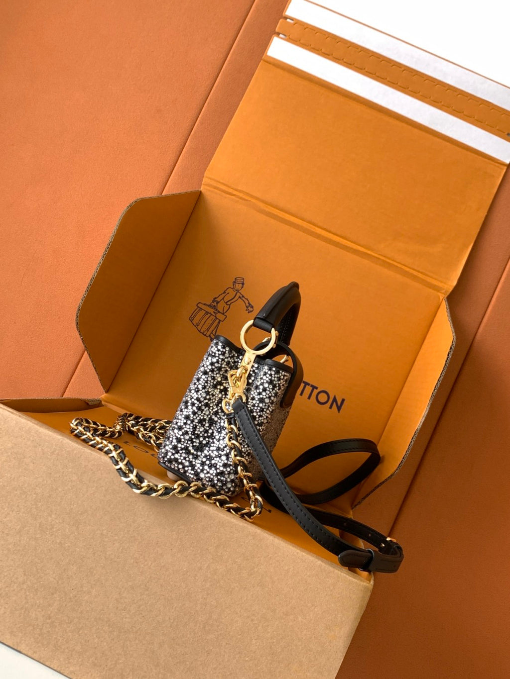 Louis Vuitton Women's Fashion Classic Crocodile Patterned Handbag With Hand Embedded Diamond Logo Letter Badge Dual-strap Tote Crossbody Bag Shoulder Black Bag Bags #79297