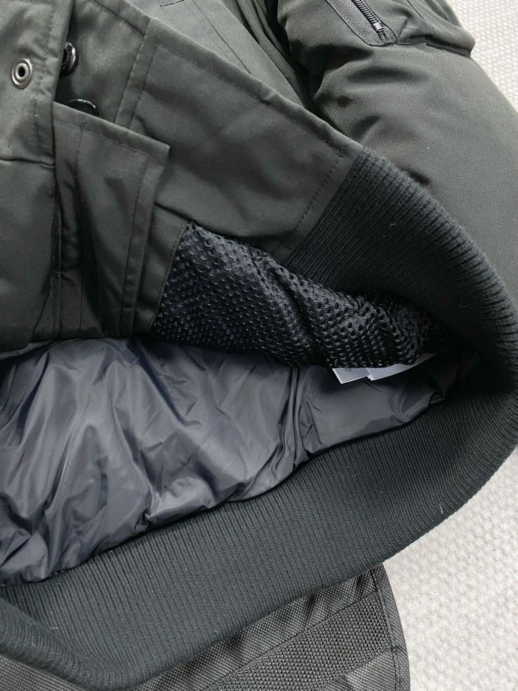 Canada Goose Goose Down Jacket #333770