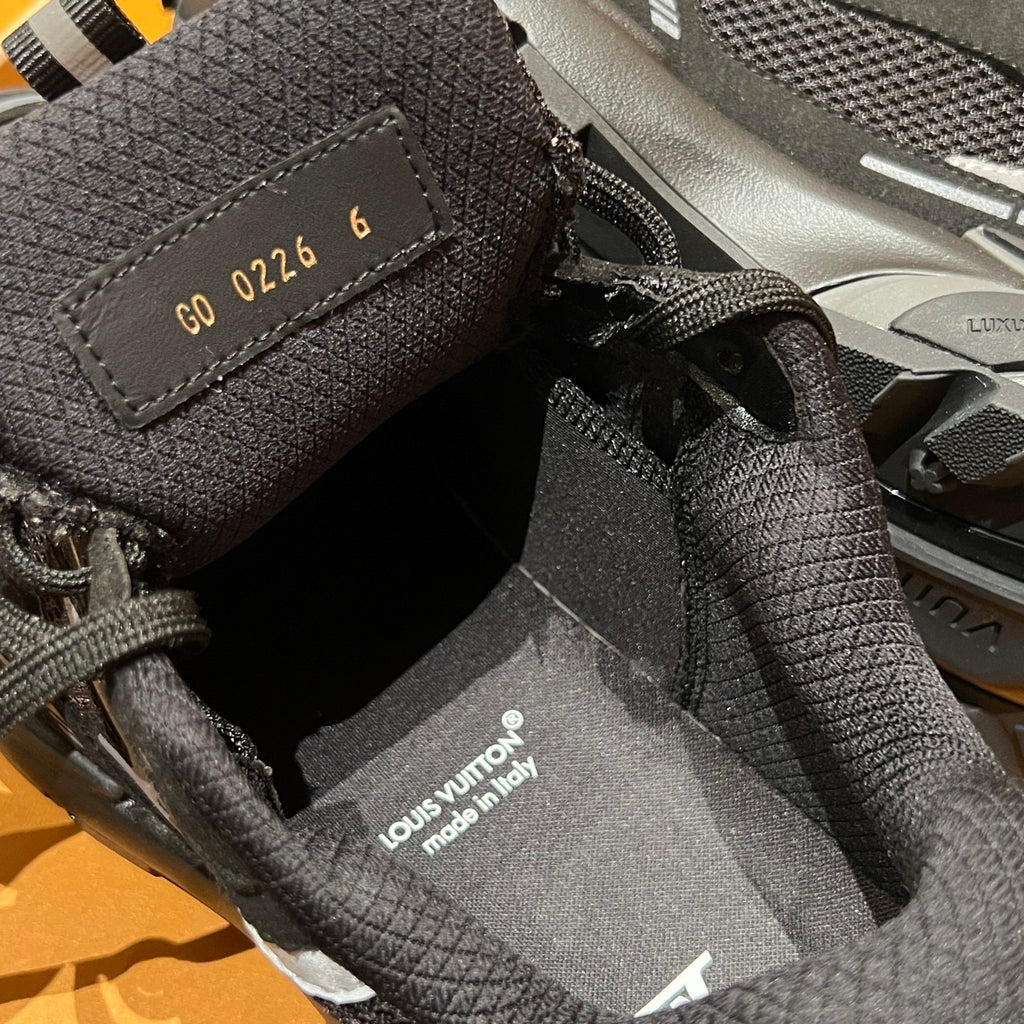 LOUIS VUITTON LV Tatic Runner Sneaker #386159
