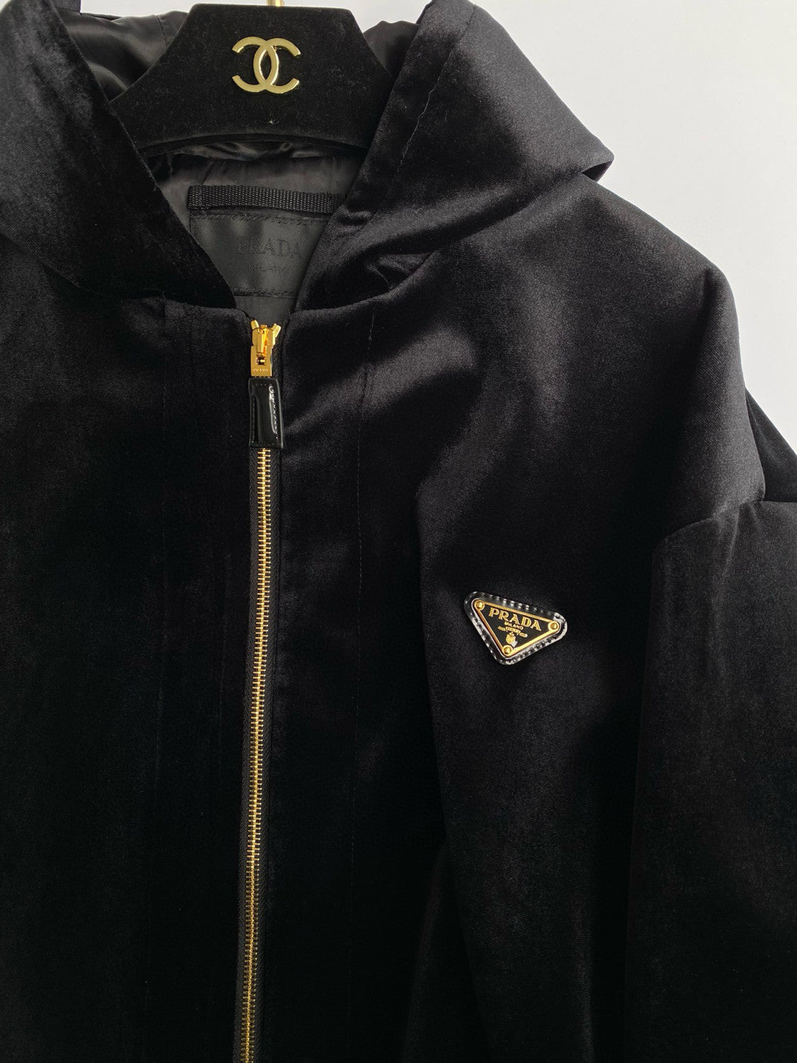 Prada Men's Autumn and Winter Black Fleece Facing Zip Hooded Jacket Pants Set Suit #97841