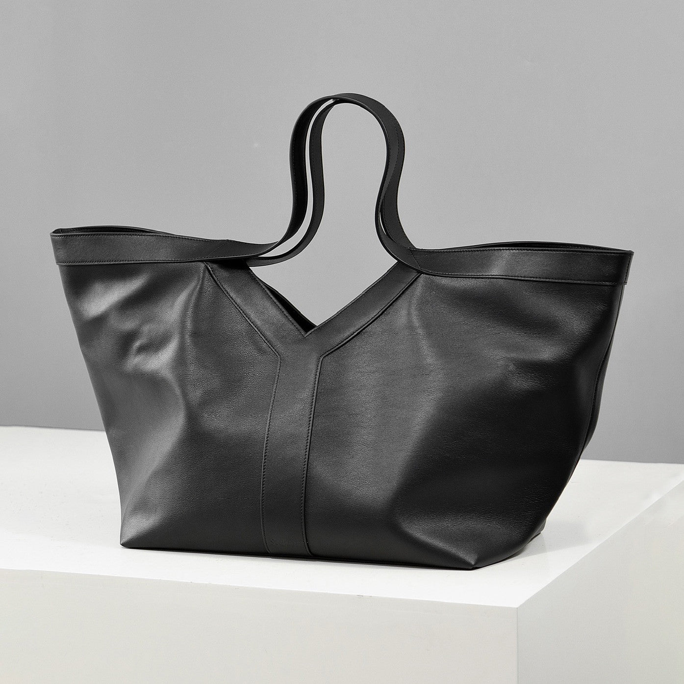 SAINT LAURENT Women's Fashion Classic Solid Color Leather Brand Logo Hook Closure Tote Bag Handbag Bags 839976-AAEB3-1000 #78415