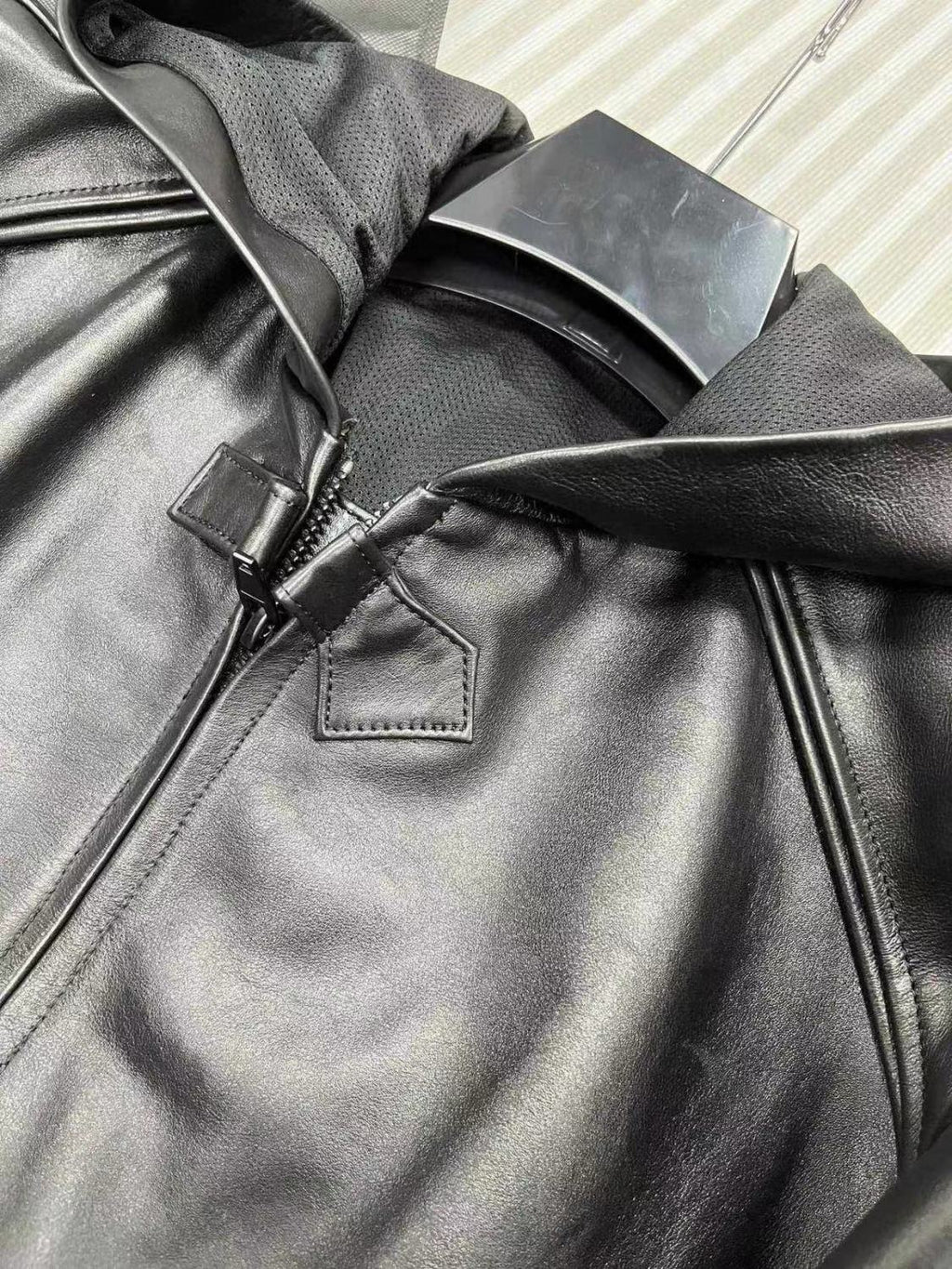 Balenciaga Men's Women's Autumn And Winter High Street Solid Color Cowhide Zipper Long Sleeve Loose BIKER Hooded Jacket Ngvp #8578