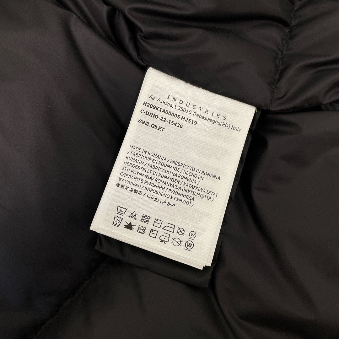 Moncler Black Hooded Down Jacket #22155