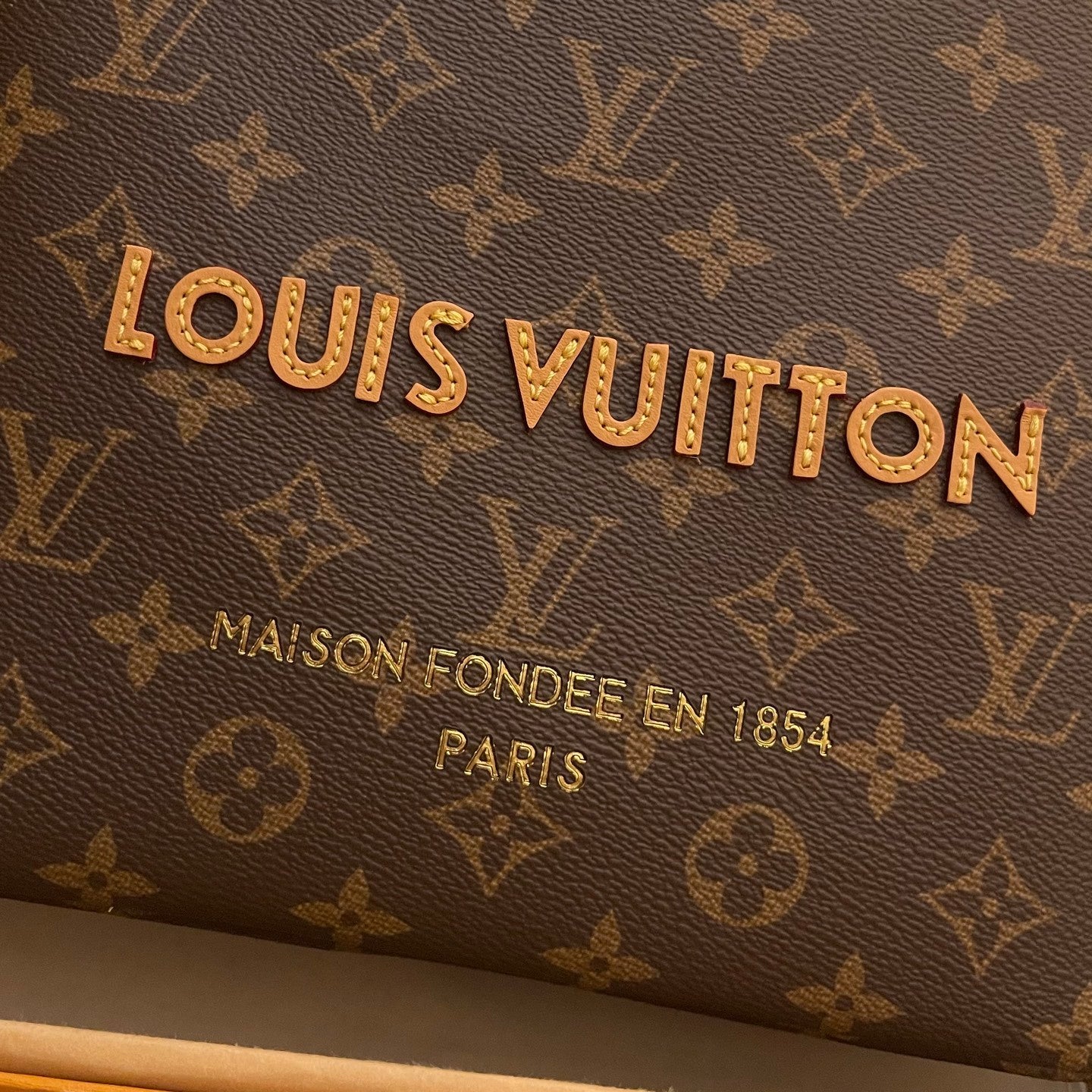 Louis Vuitton Women's Letter Logo Printed Leather Tote Bag Shopper Tote Handbags Bags #77792