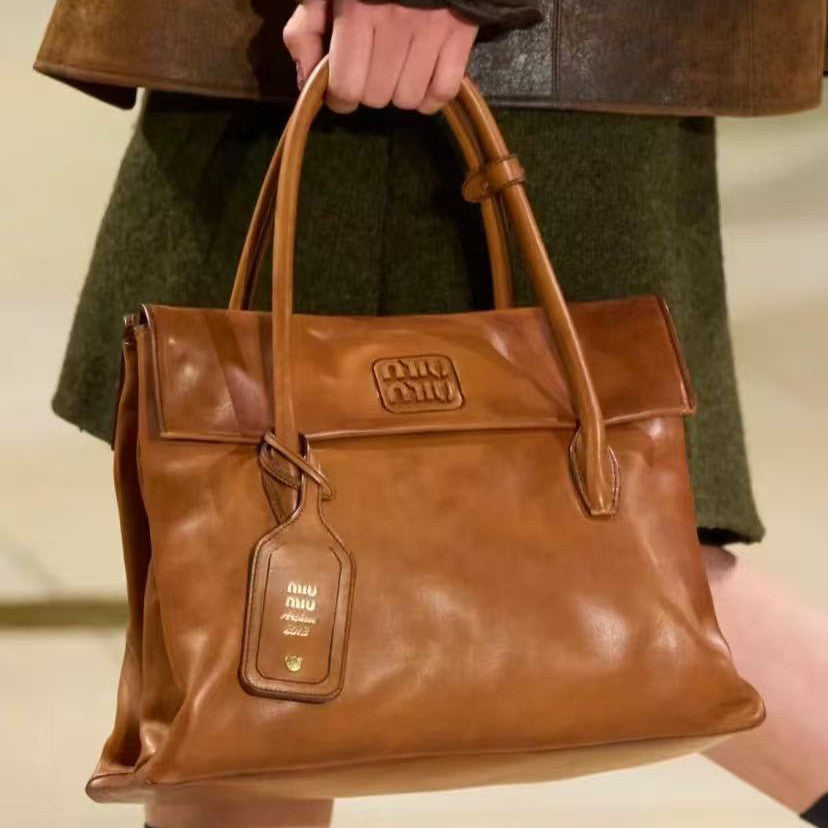 MiuMiu Jang Won-young Leather Double-sided flap Vintage handbag Shoulder bag bags #194095