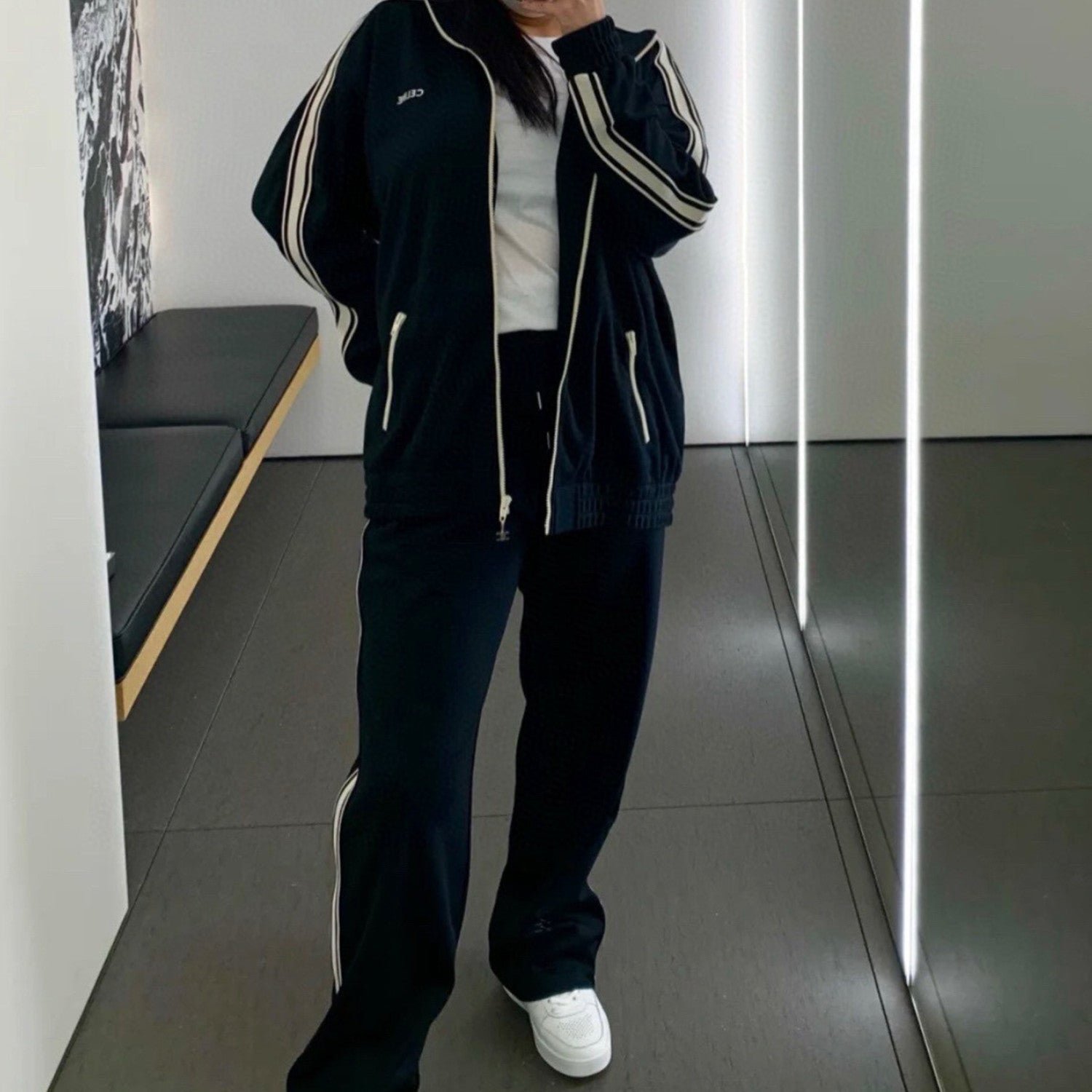 Celine Women's And Men's Spring/summer New Product Logo Sports And Casual Set Striped Letter Black Casual Loose Jacket Long Wide Leg Casual Pants #99577