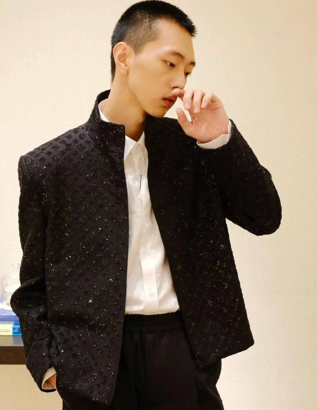 Louis Vuitton Men's Spring and Autumn Black Evening Drawstring Zipper Standing Collar Jacket Casual Pants Suit Set #72849