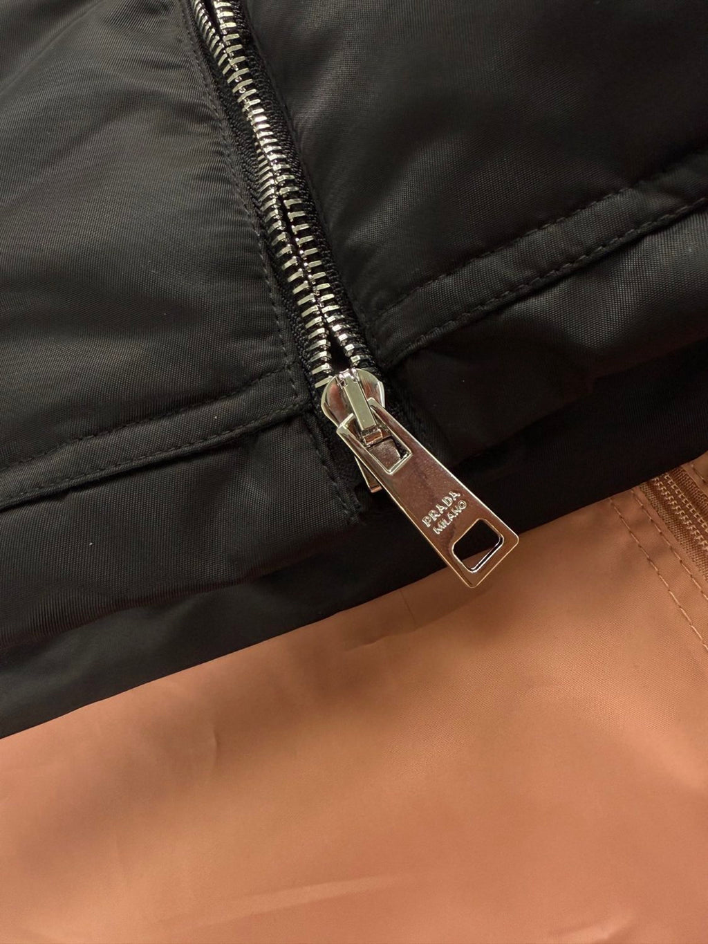 Prada Men's Autumn and Winter Solid Color Standing Collar Fit Zipper Long Sleeve Nylon Puffer Down Jacket #73889
