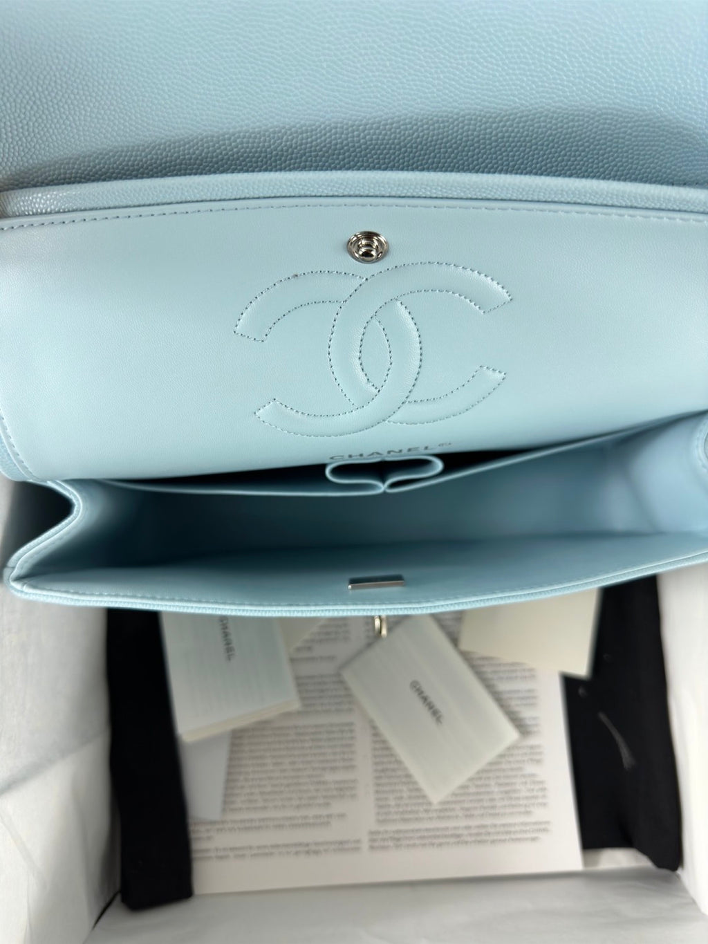 Chanel Classic Medium Flap Bag With A Silver Chain Shoulder Strap A Timeless Versatile Classic Metallic-colored Leather Tends To Fade Easily Lady Bags #197116