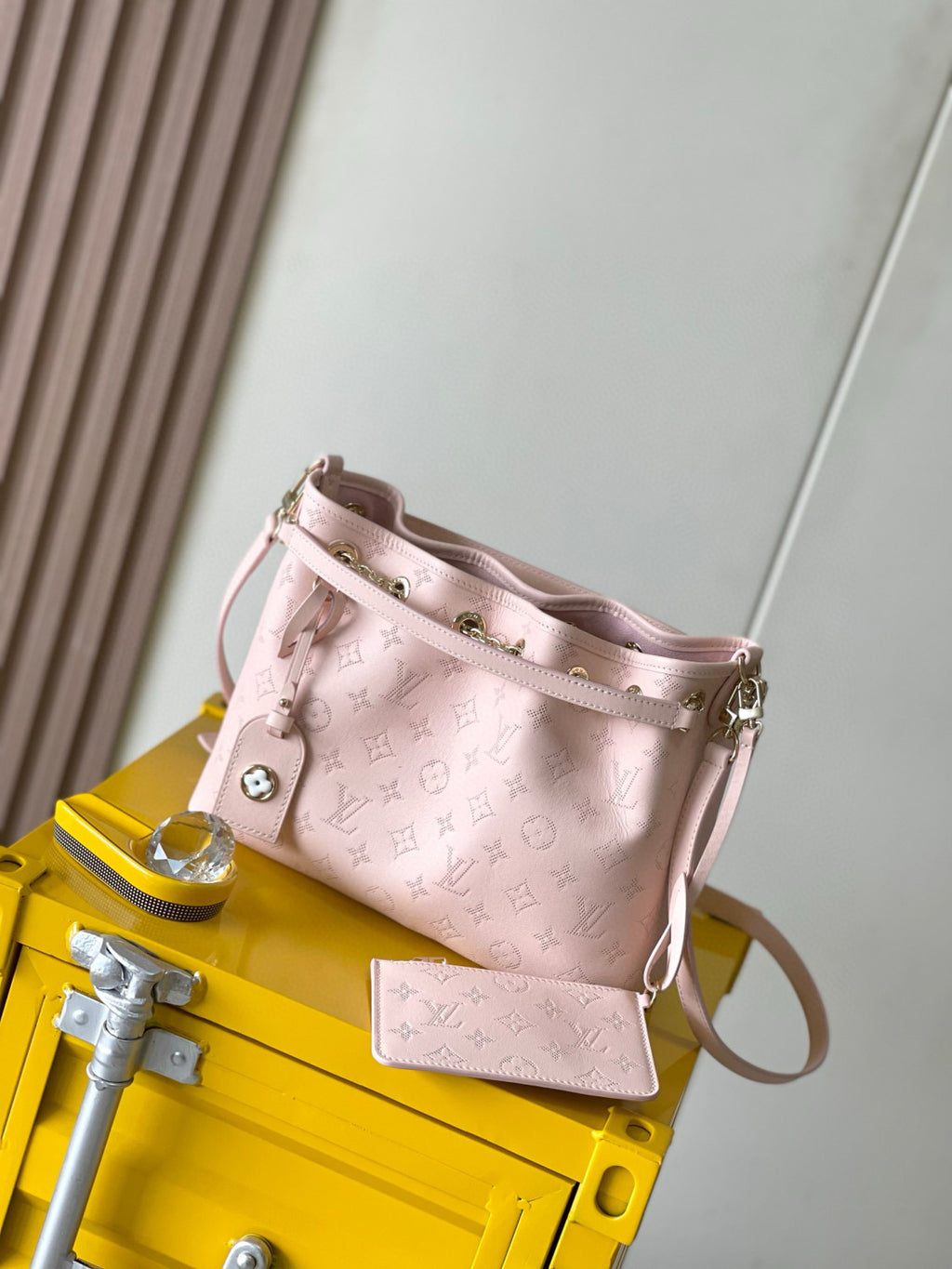 Louis Vuitton LV BUNDLE Women's Solid Color Logo Letter Print Removable Shoulder Strap Leather Single Shoulder Crossbody Tote Bag Bags #76841