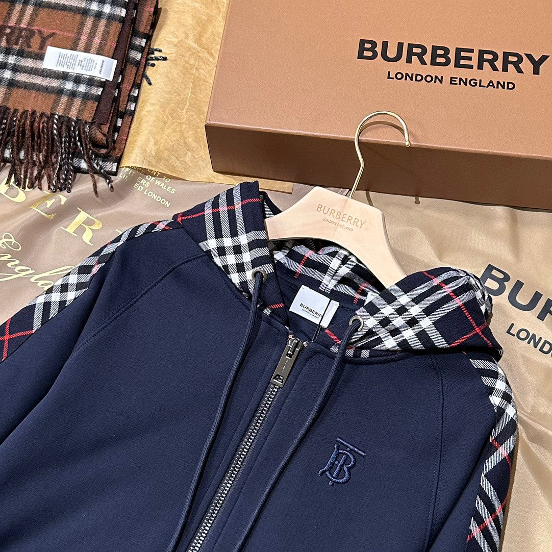 Burberry Long Sleeved Hooded Zippered Jacket #96461