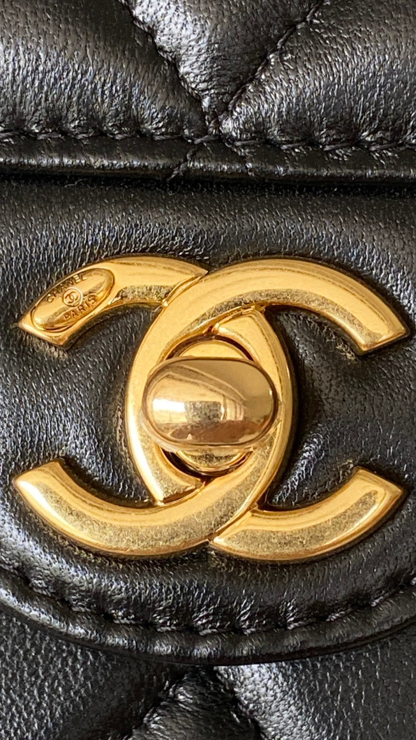 Chanel Chain WalletIn Polished Lambskin And Gold Tone Metal Retro College Style Backpack #332641