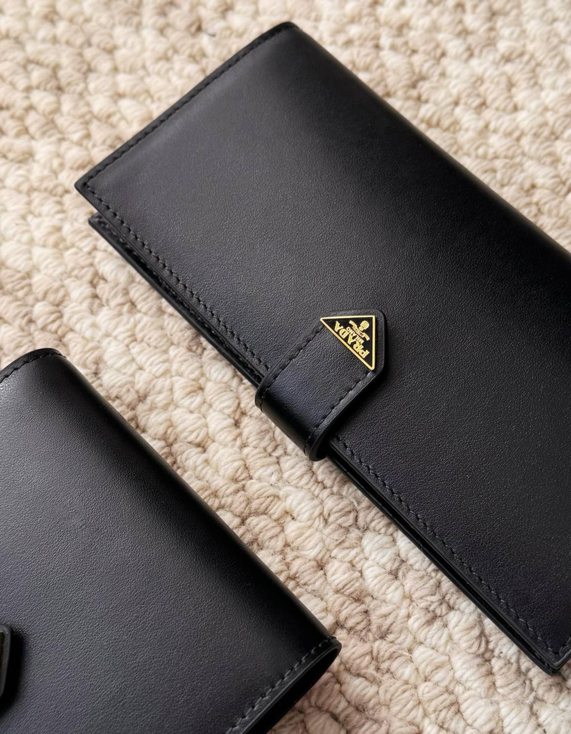 Prada Men's Triangle Logo Black Leather Coin Purse Card Case Bag Bags #75361