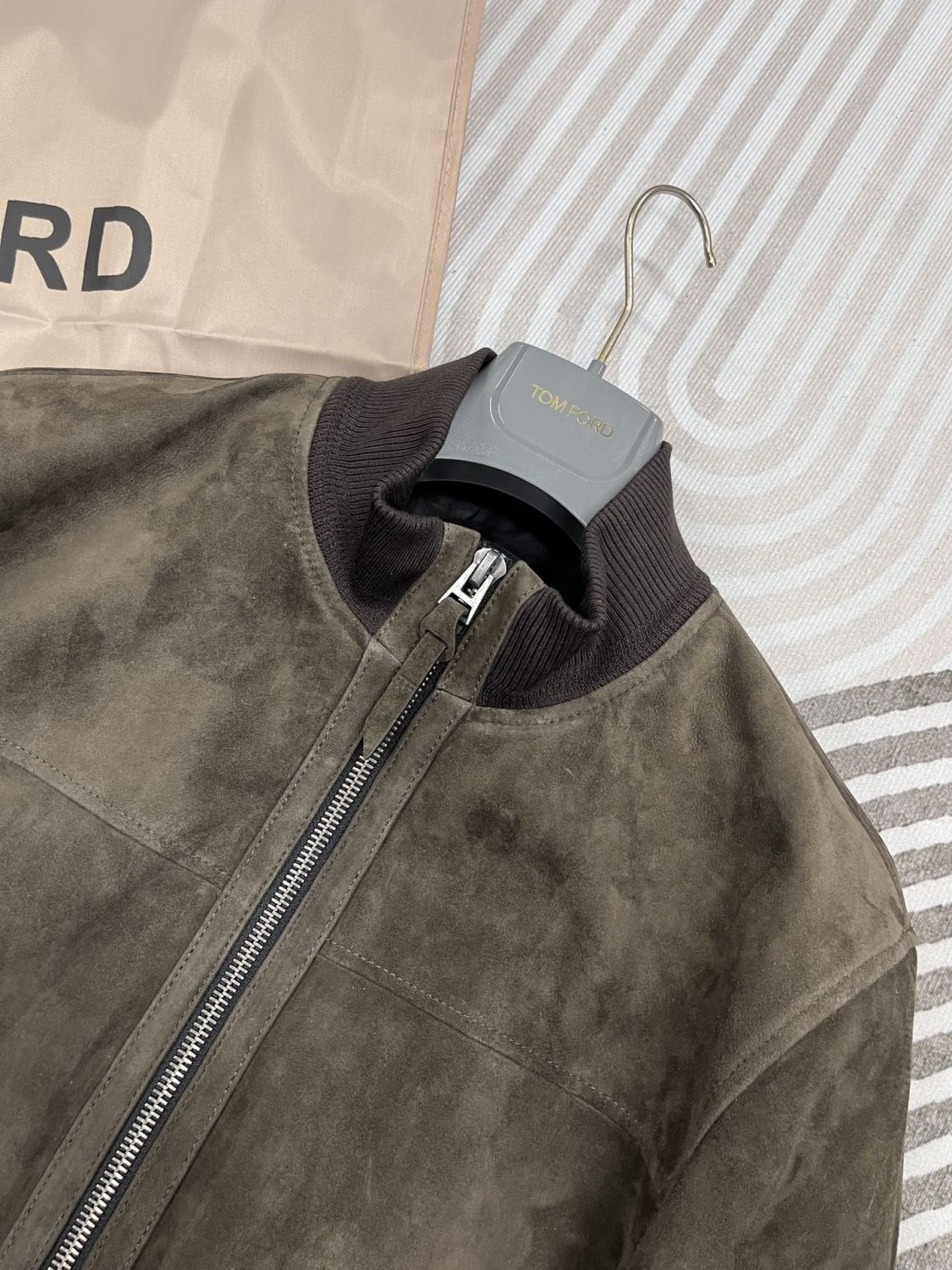 Tom Ford Men's Fall/Winter Casual Fashion Crew Neck Zipper Long Sleeve Baseball Leather Jacket #79296