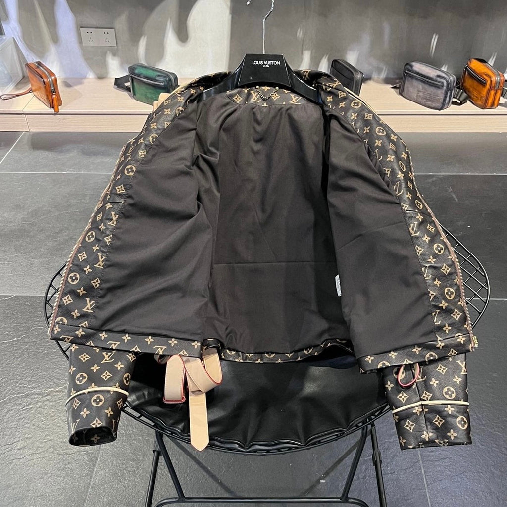 Louis Vuitton V-neck Leather Jacket With Multiple Pockets #96162