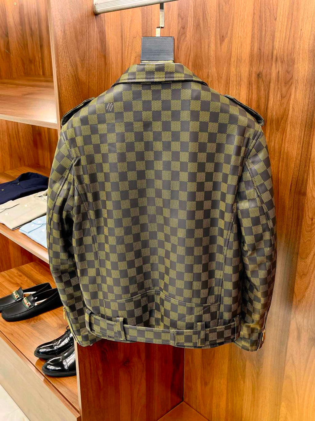 Louis Vuitton Men's Autumn and Winter Checkerboard Print Zipper Short Lapel Long Sleeve Leather Jacket #73267