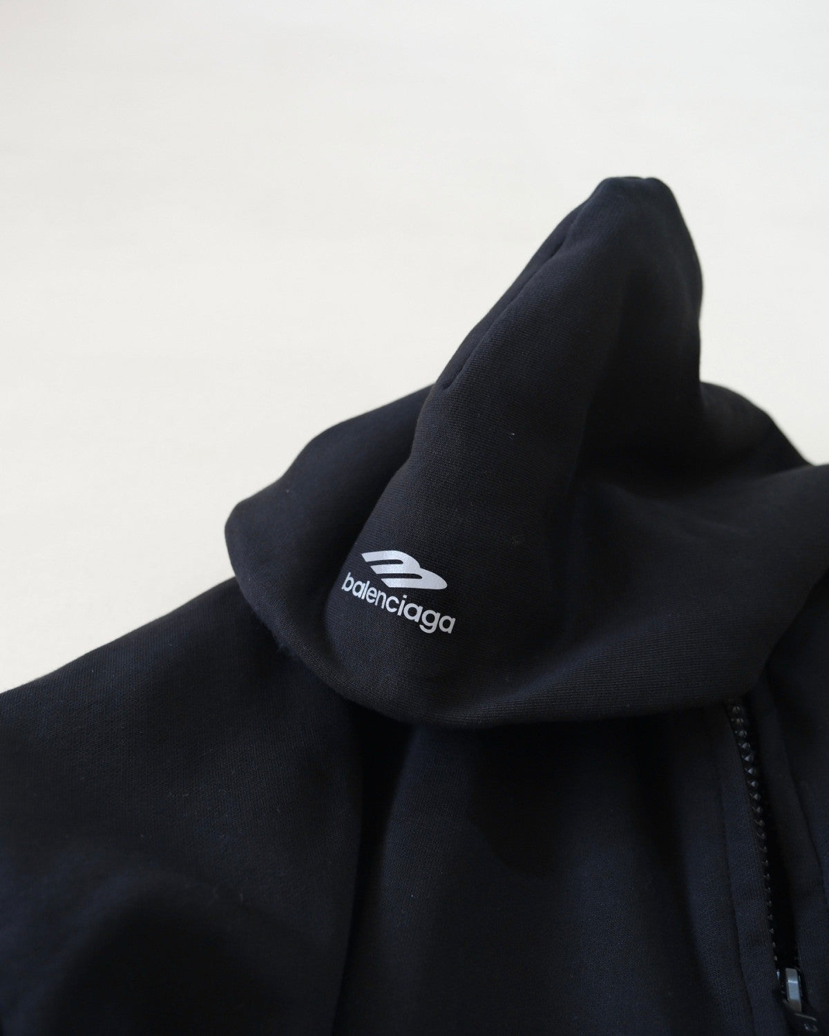 Balenciaga 3b Sports Icon Outerwear Zip-up Hoodie #335568