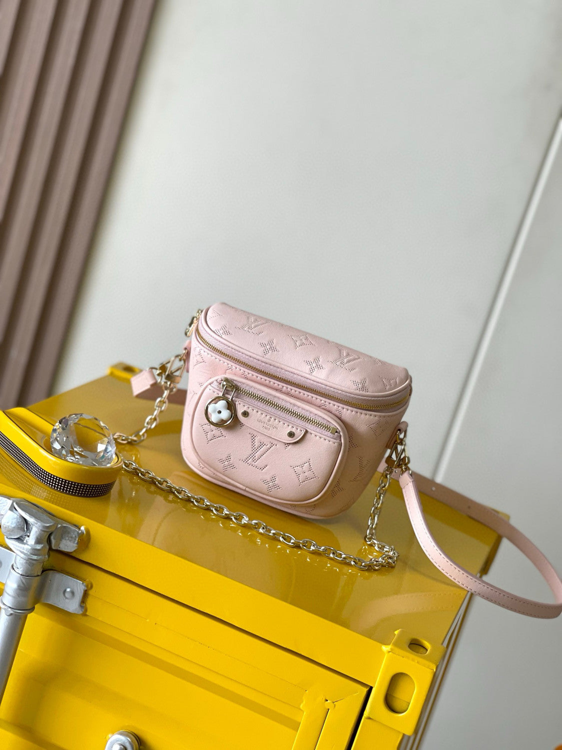 Louis Vuitton Mini Bumbag Flower Ring Women's Solid Colour Logo Print Soft Calfskin Handbag Shoulder Crossbody Bag Bags #76842