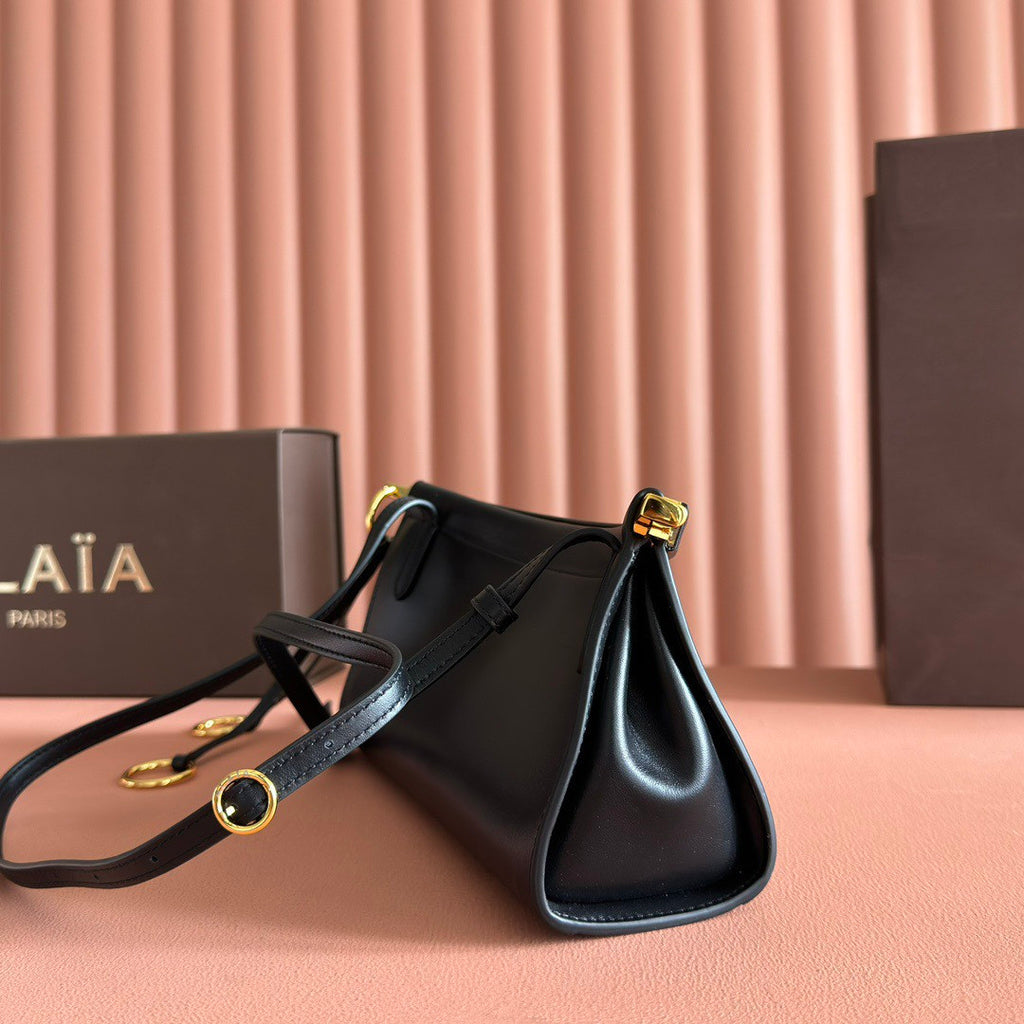 Alaïa Noir Le Click East West Small Bag in Calfskin #336794