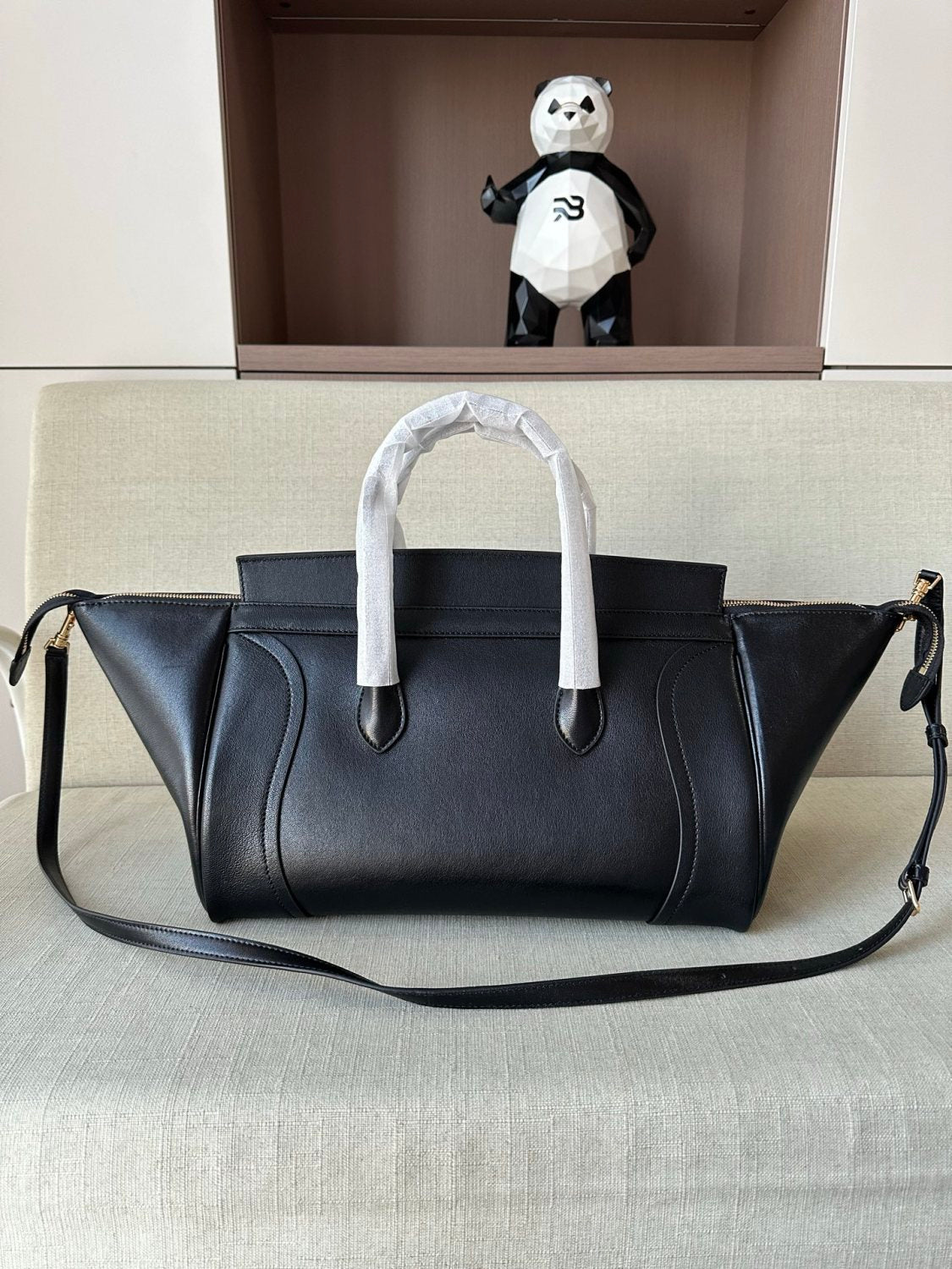 Celine Medium Smiling New Luggage in Supple Shiny Lambskin #334037