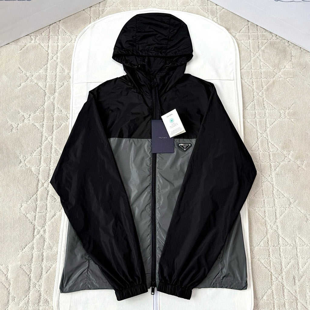 Prada Men's Spring/summer Fashion Casual Color Block Logo Badge Zipper Hooded Elastic Waist Loose Jacket Striped Patchwork Loose Cuffs Casual Pants Nylon Fabric Suit Set #78355