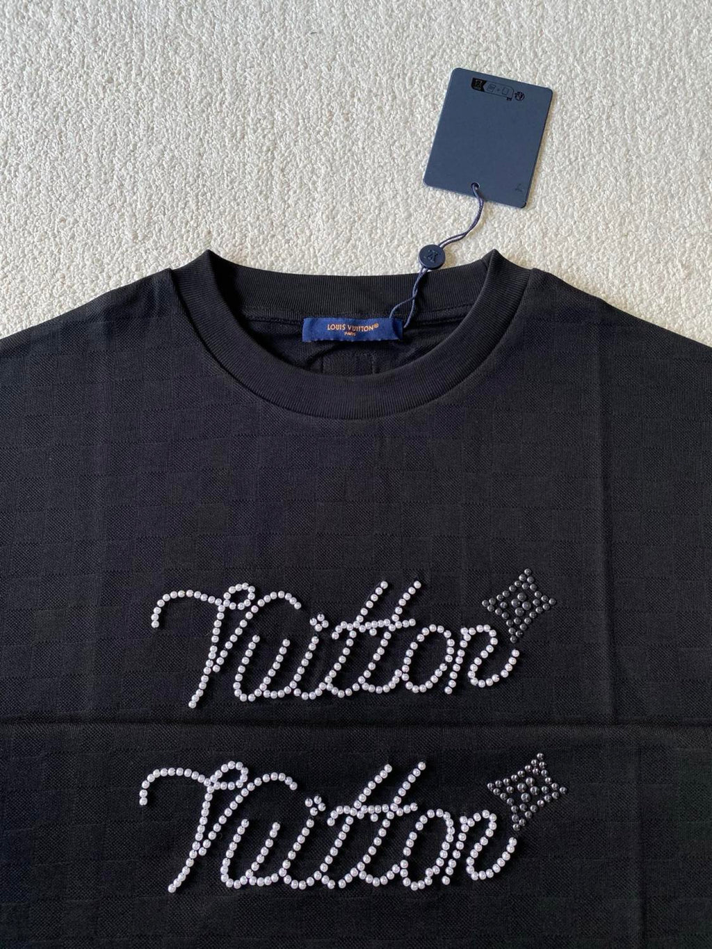 Louis Vuitton Men's Summer Fashion Casual Solid Color Beaded Embroidered Logo Jacquard Fabric Short-sleeve T-Shirt #78452