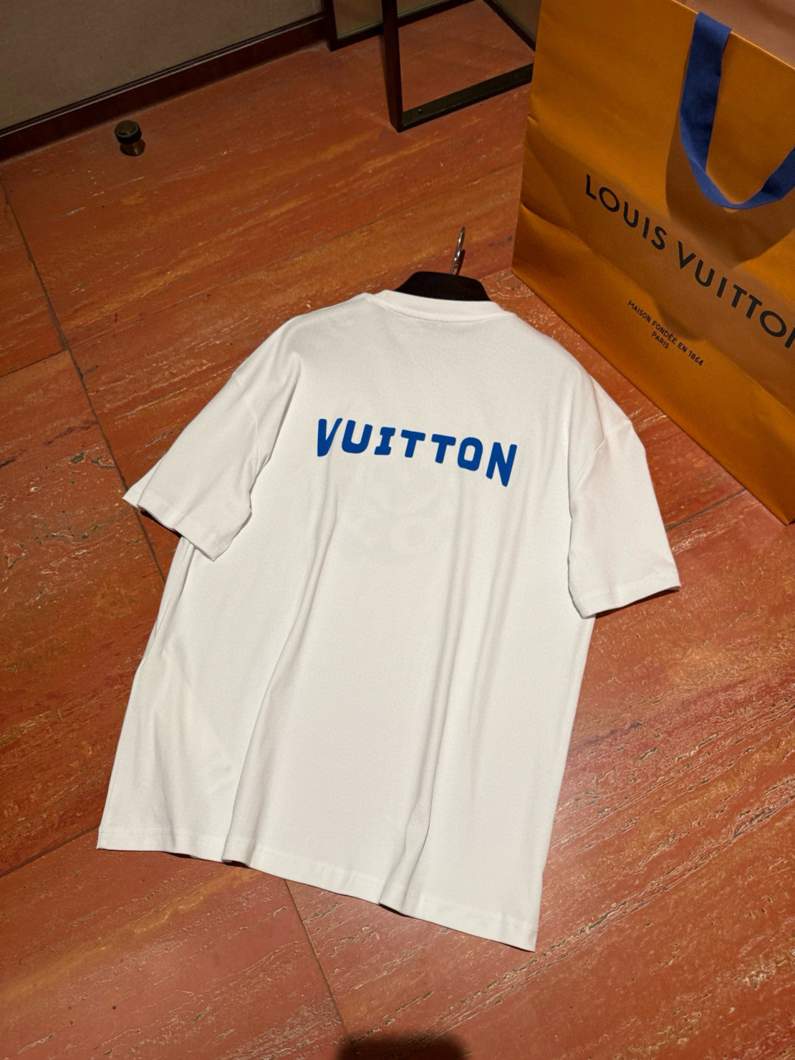Louis Vuitton Men's And Women's Summer Solid Color Logo Pattern Printed Round Neck Cotton Short Sleeved T-shirt #77812