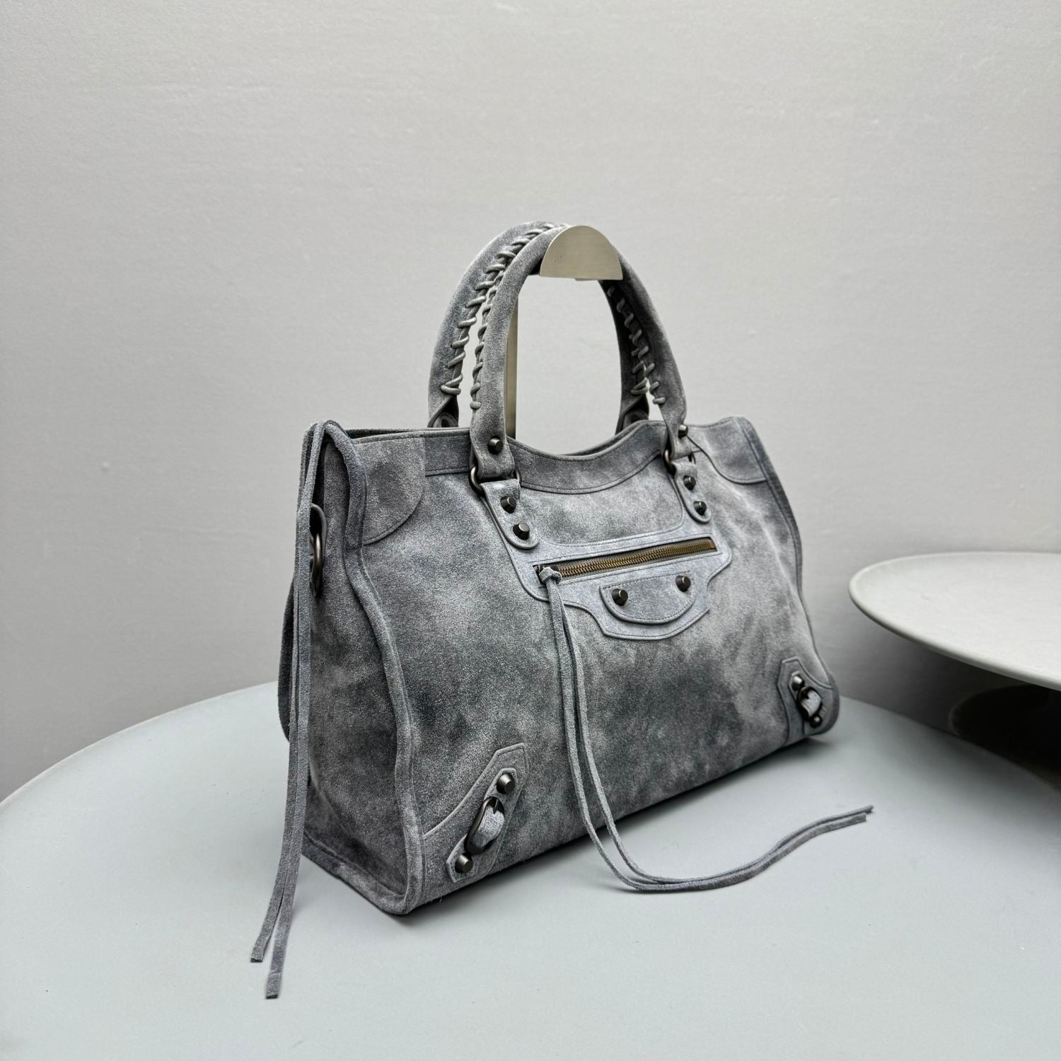 Balenciaga LE CITY Medium Handbag Women's Fashion Luxury Solid-Colour Suede Tote Bag Crossbody Bag Bags 8230582AB2A1143 Ngvp #2434