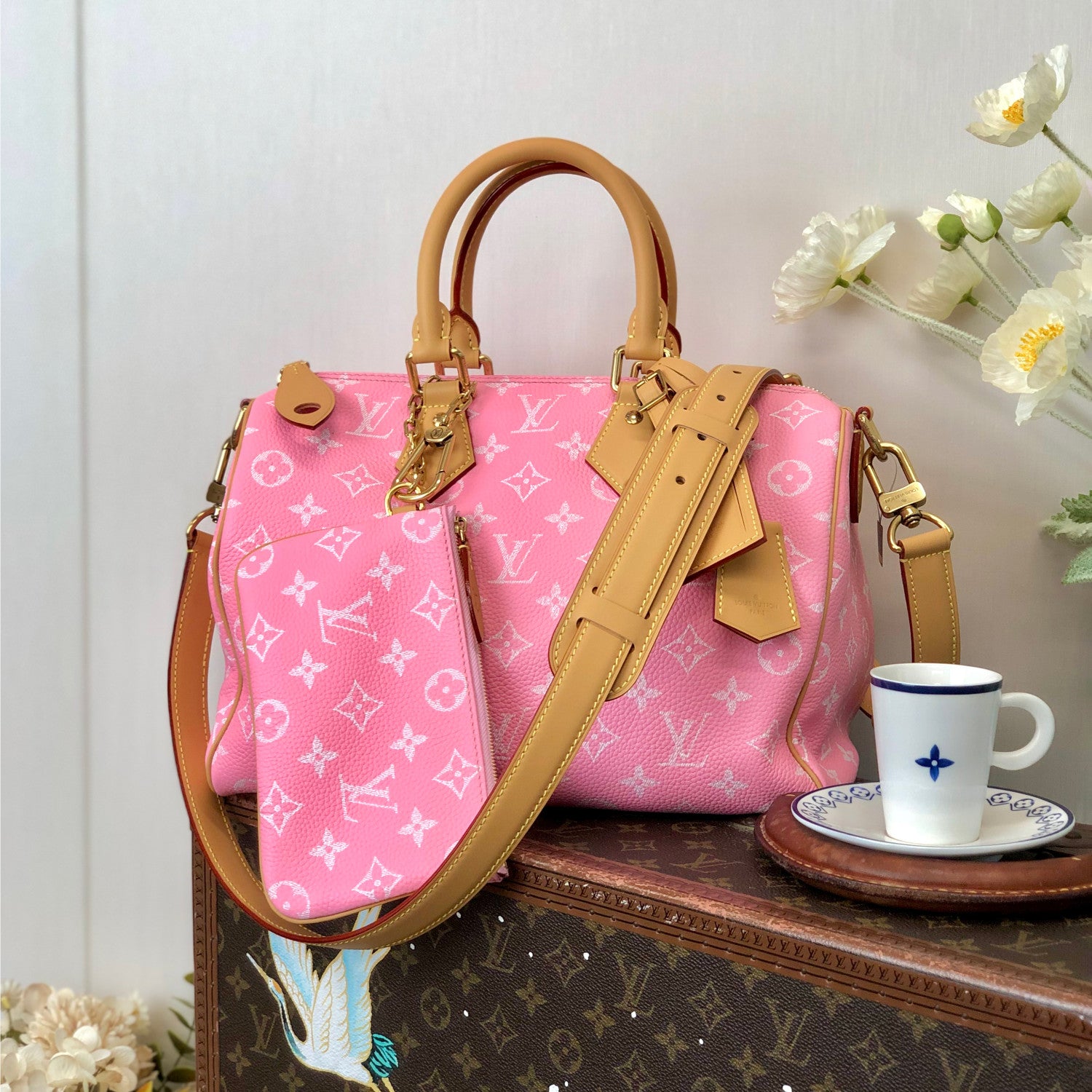 Louis Vuitton Women's Fashion Classic Cherry Blossom Pink Logo Zipper Closure Leather Shoulder Bag Handbags In Small Medium And Large Sizes Crossbody Bag Bags #78657