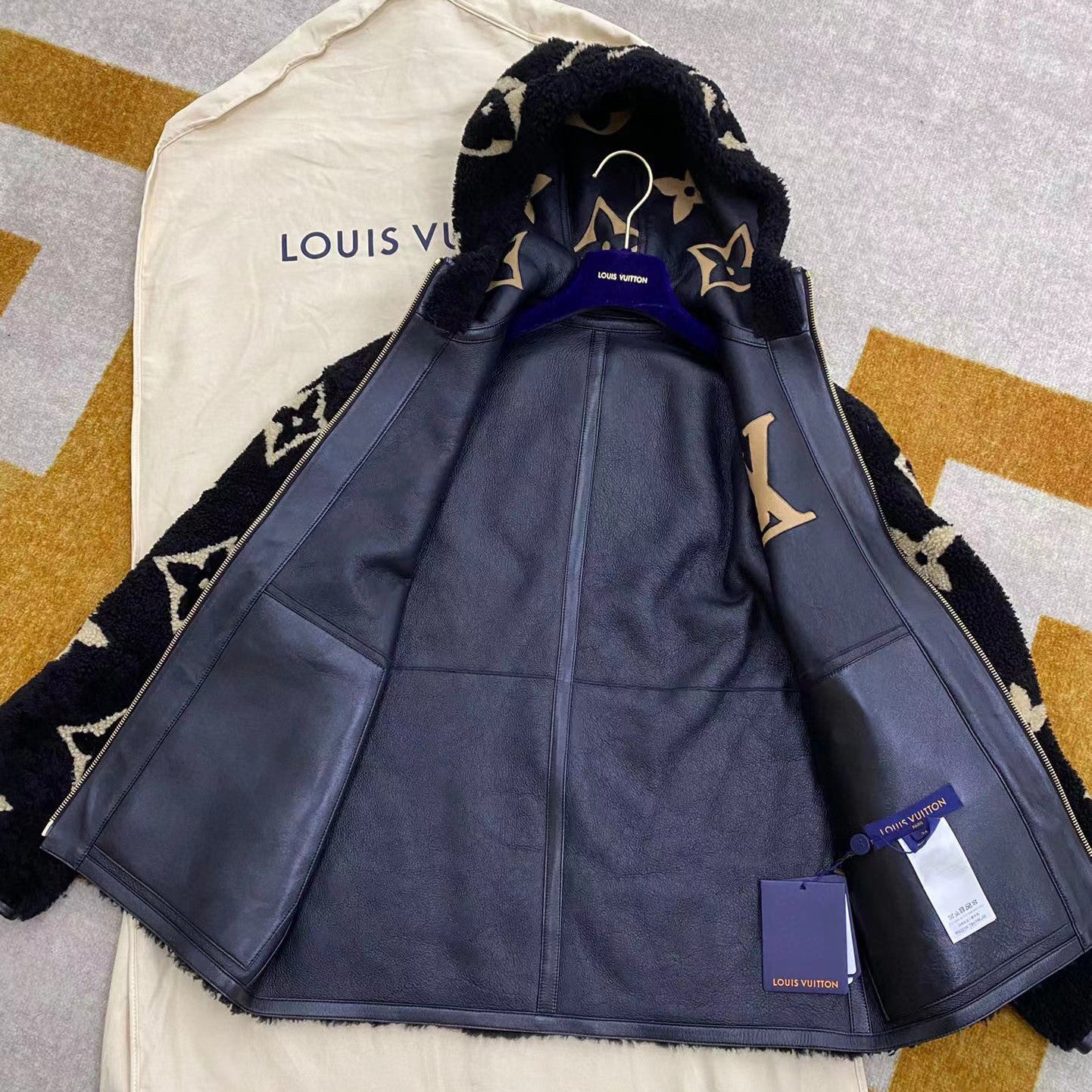 Louis Vuitton 100% Wool jacket leather coat Jacket #59269