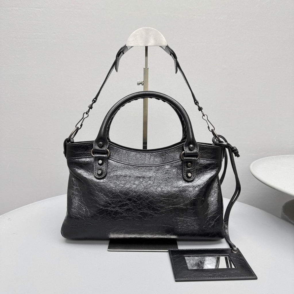 Balenciaga Le City Bag Medium in Black #333603
