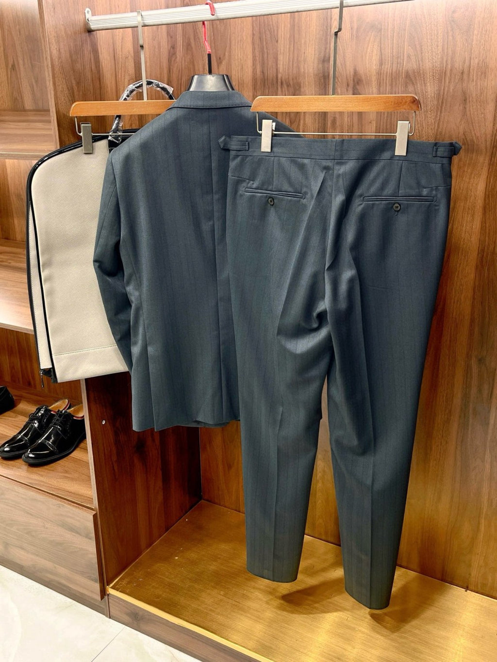 Louis Vuitton Men's Fall And Winter Business High-end Tide Wool Blazer Tops Wedding Suit Casual Pants Dark Stripe Suit Set Suit Set Ngvp #2442