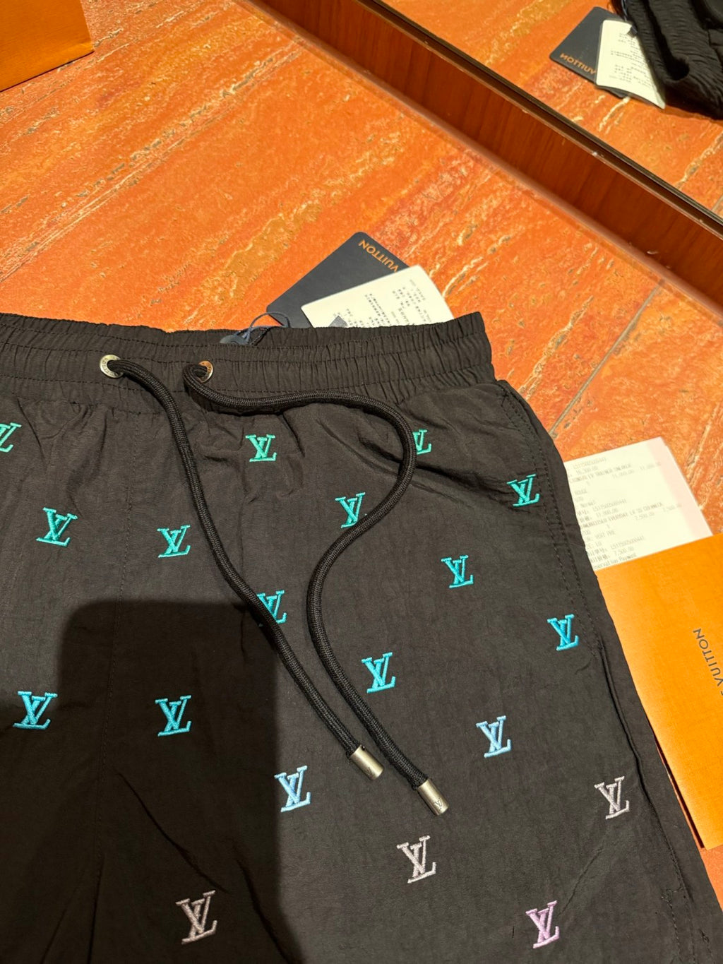 Louis Vuitton LV BLASON Men's Gradient Embroidered Logo Print Solid Color Drawstring Beach Shorts #77563