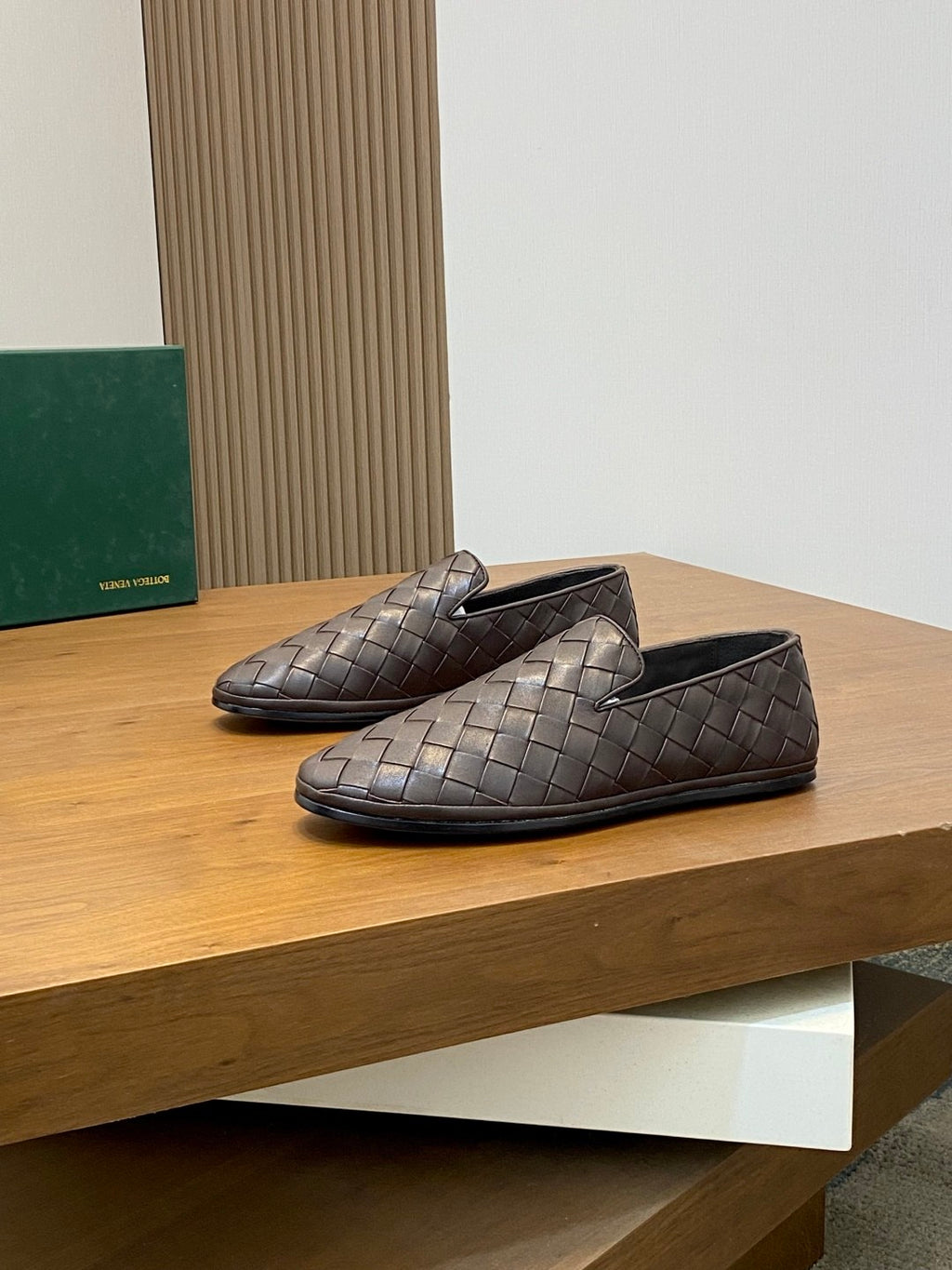Bottega Veneta Men's and Women's Spring/Fall Fashion Casual Round Toe Slip On Leather Hand-Woven Oxford Shoes Shoes #78859
