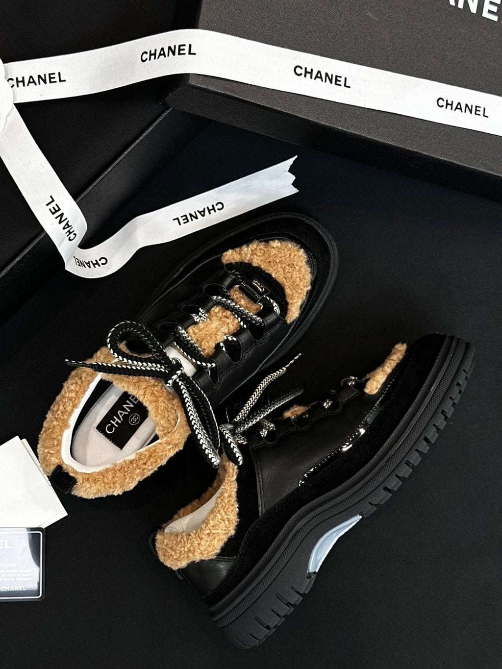 Chanel Women's Autumn/winter Color-Block Classic Fashion Round Toe Lace-up Low-top Leather Casual Shoes #78123